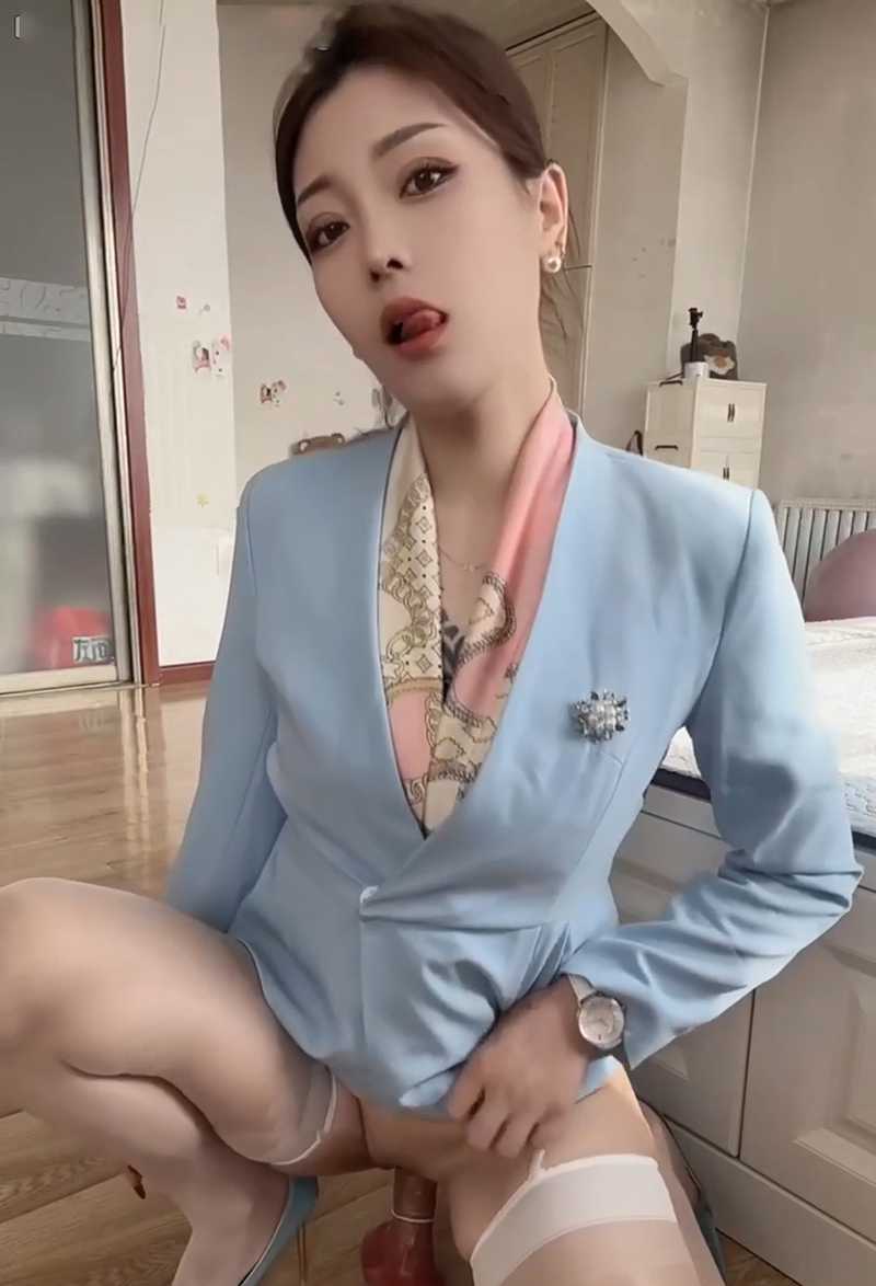 抖音性感网红 小梅 相关图片