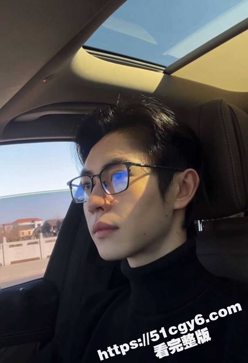 抖音男网红 Aman相关图片