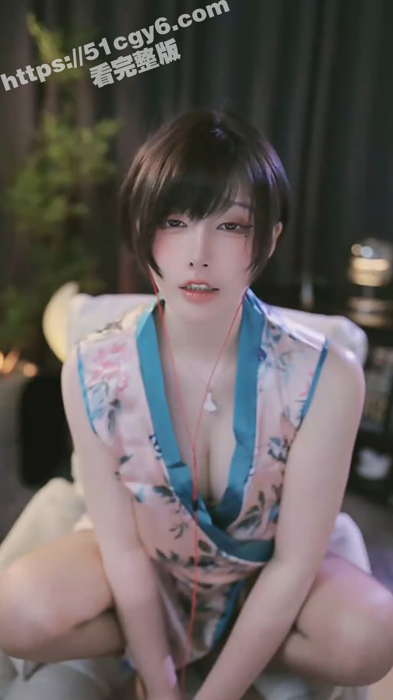 ASMR女神 雨教皇相关图片