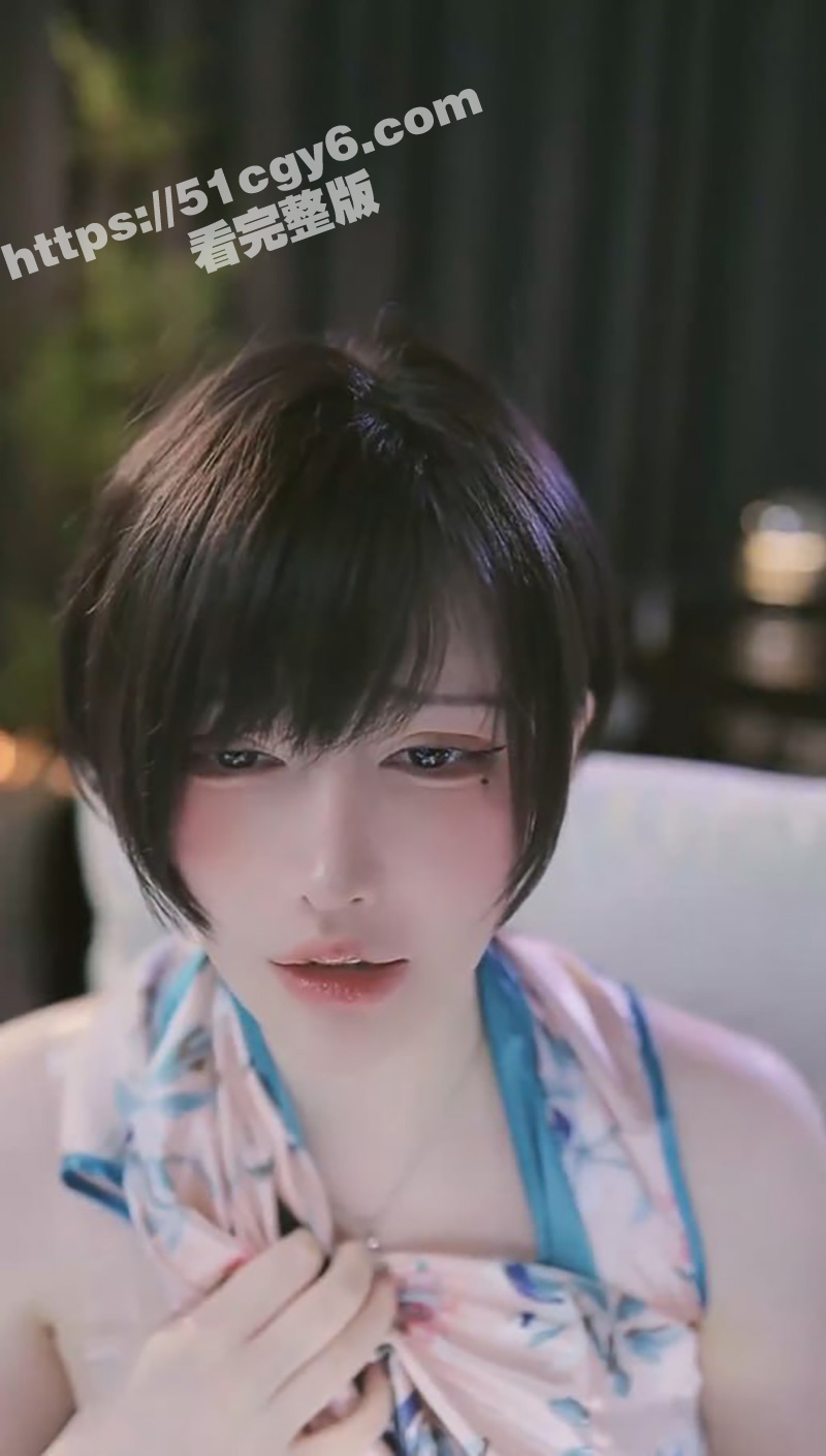 ASMR女神 雨教皇相关图片