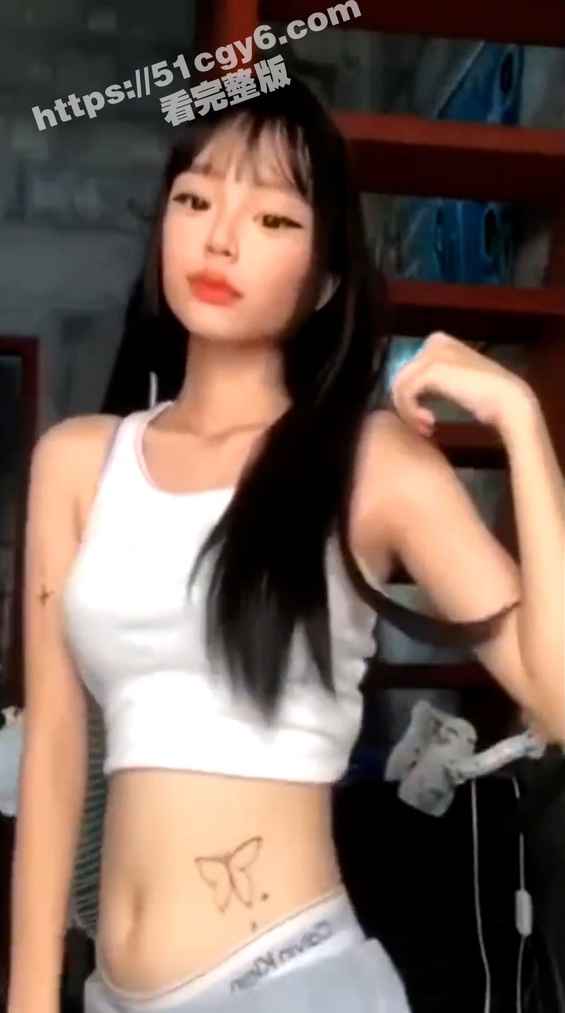 顶级酮体美少女 前凸相关图片