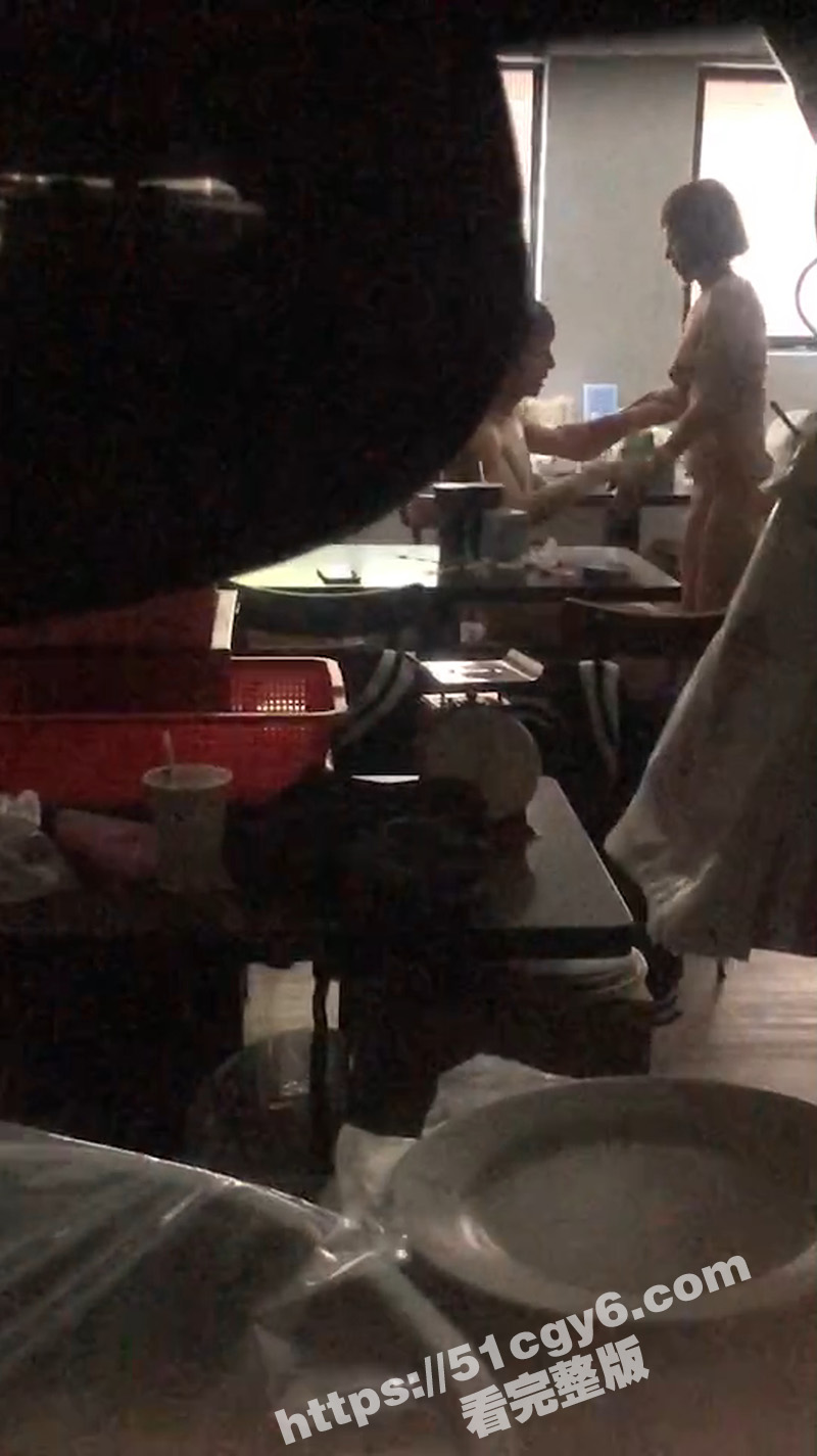 台湾凉面店老板娘 与相关图片
