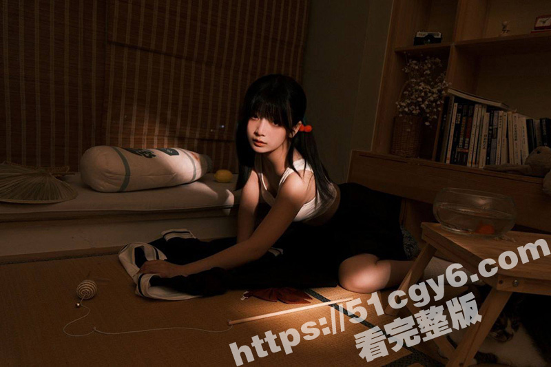 童颜巨乳女大学生 星相关图片