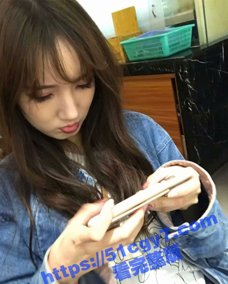 美术学院高颜值拜金女相关图片