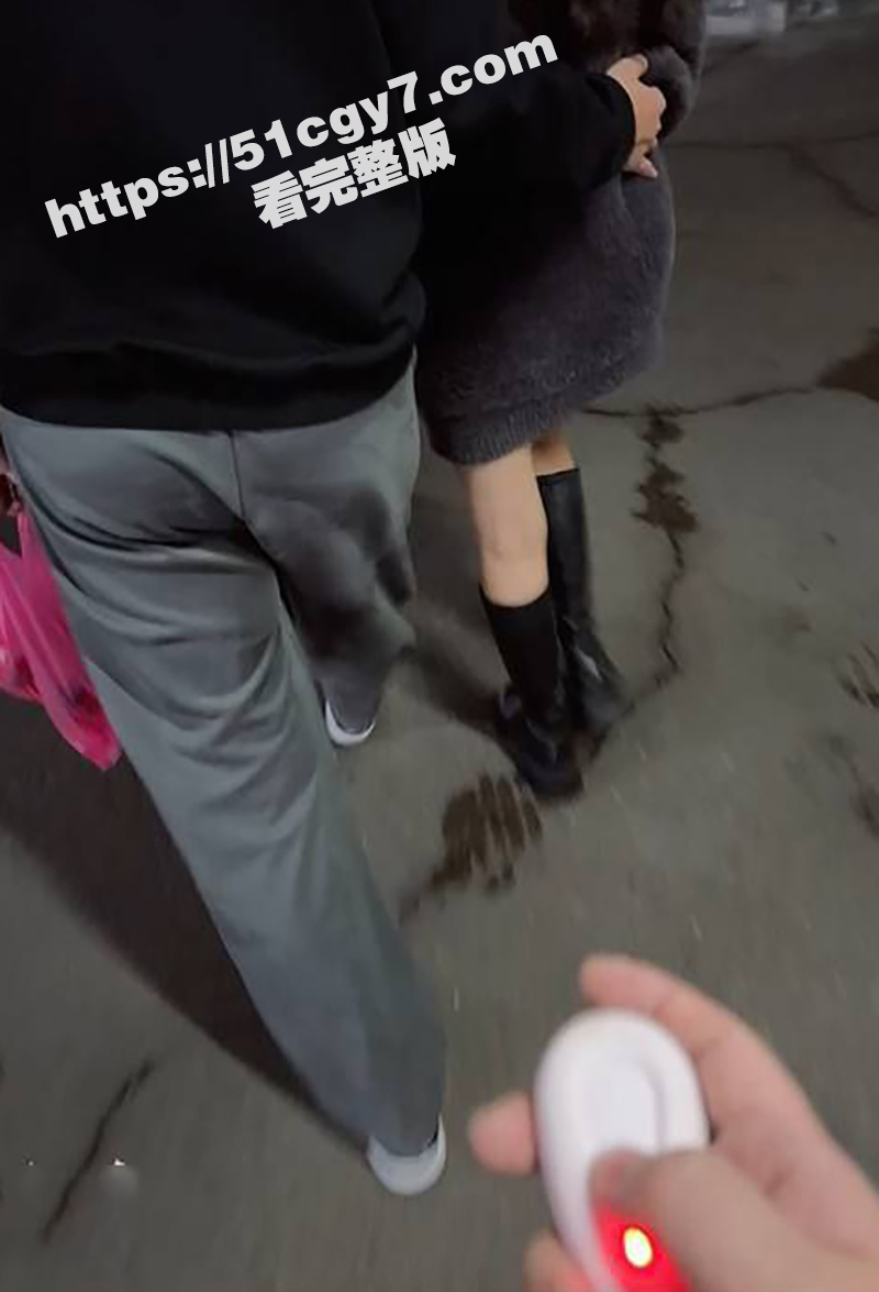 调教大神聚餐偷玩友妻相关图片