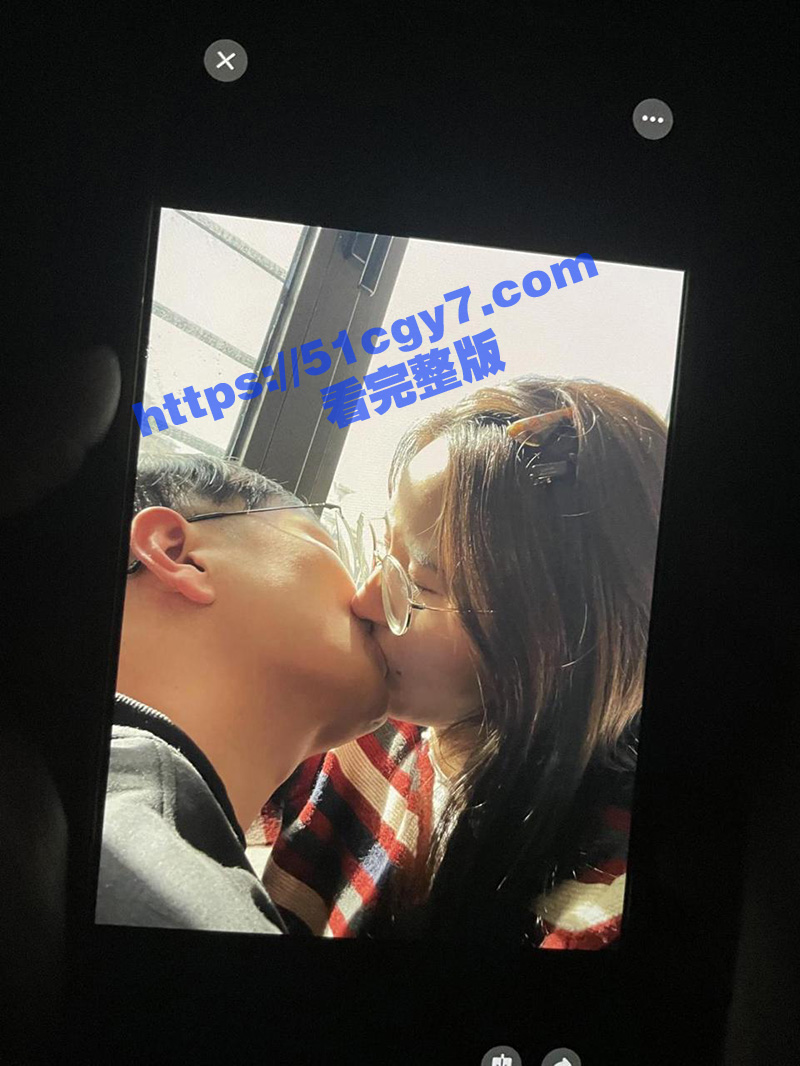 上海财政局主任科员出相关图片