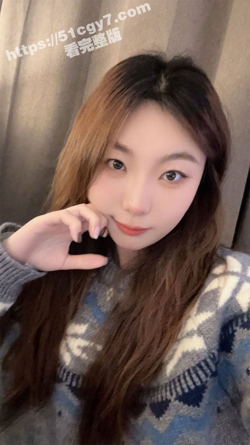 德州极品03年学妹 史诗级敏感小穴 学校宿舍逼痒难耐 跳弹自慰震出大量白浆 这真是天生的精盆圣体！