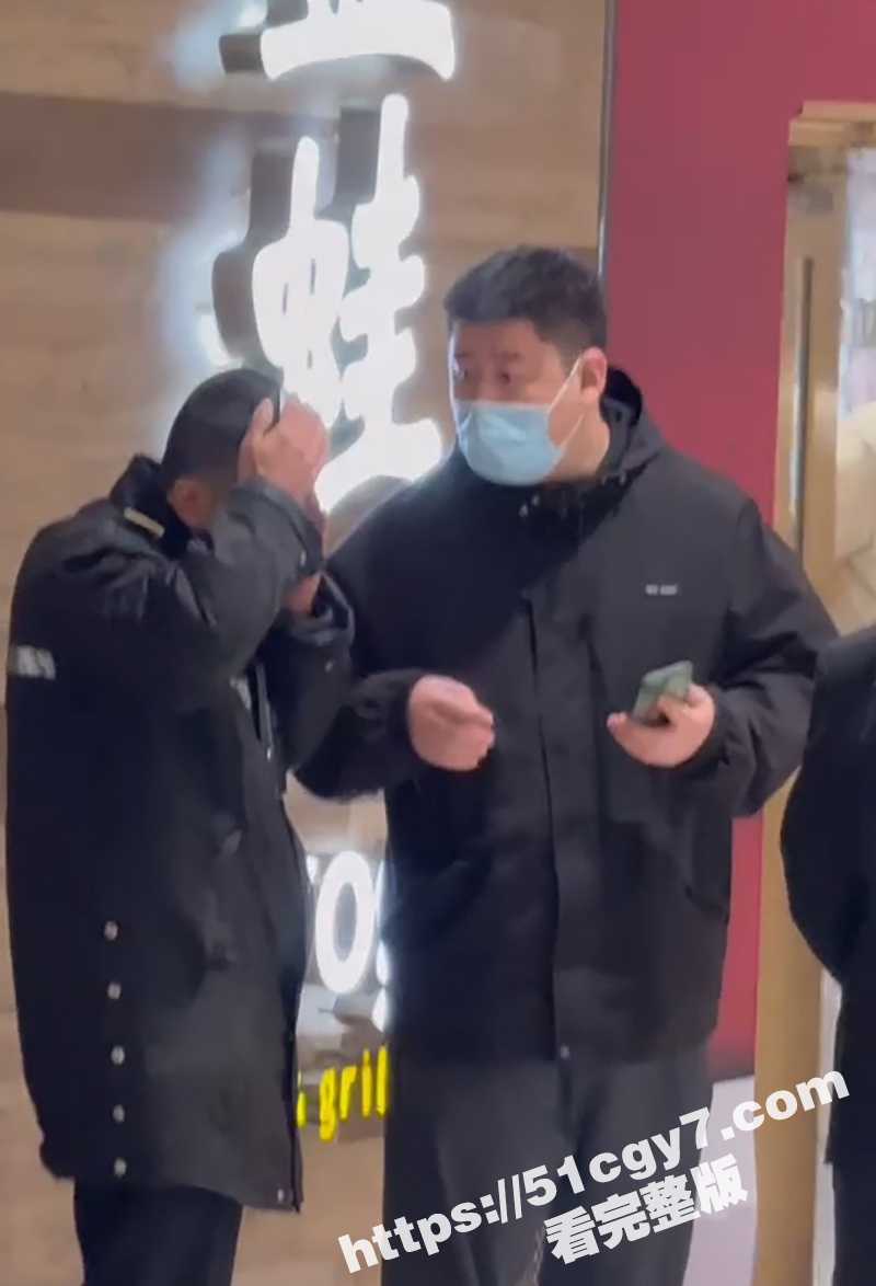 北京商场惊现变态狂徒相关图片