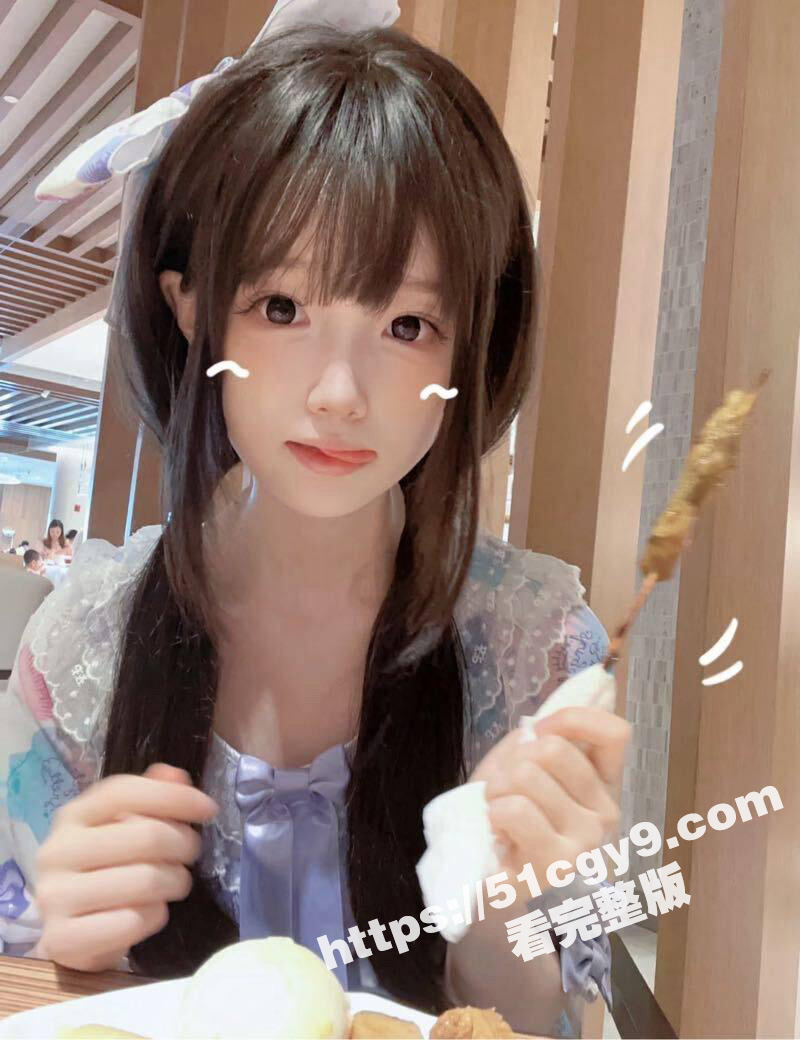 南京反差女大学生宿舍相关图片