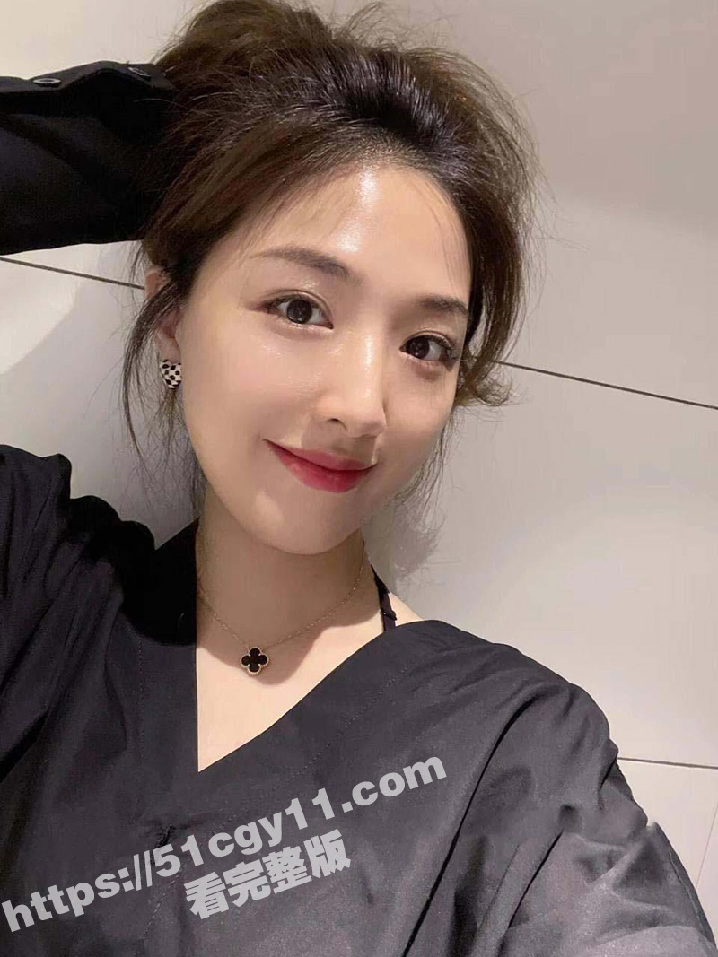 无锡美容院美女老板娘相关图片