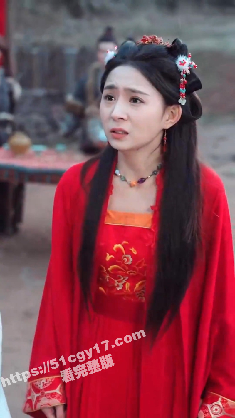 擦边短剧《混沌圣体开相关图片
