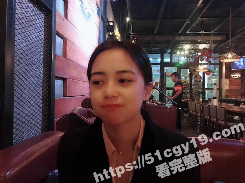 重庆财经学院反差母狗相关图片