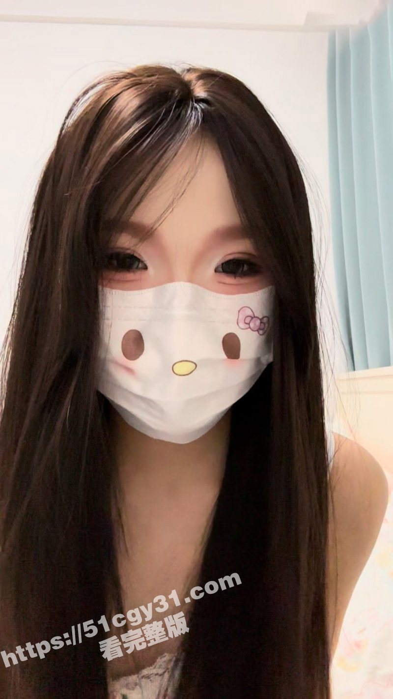 海角乱伦大神 爱吃雪糕啊 亲哥哥半夜帮我煮面吃 我蹲着吃他下面鸡巴！