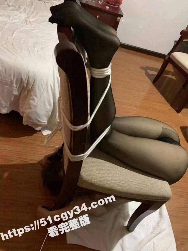 高颜值风骚人妻 宴宁相关图片