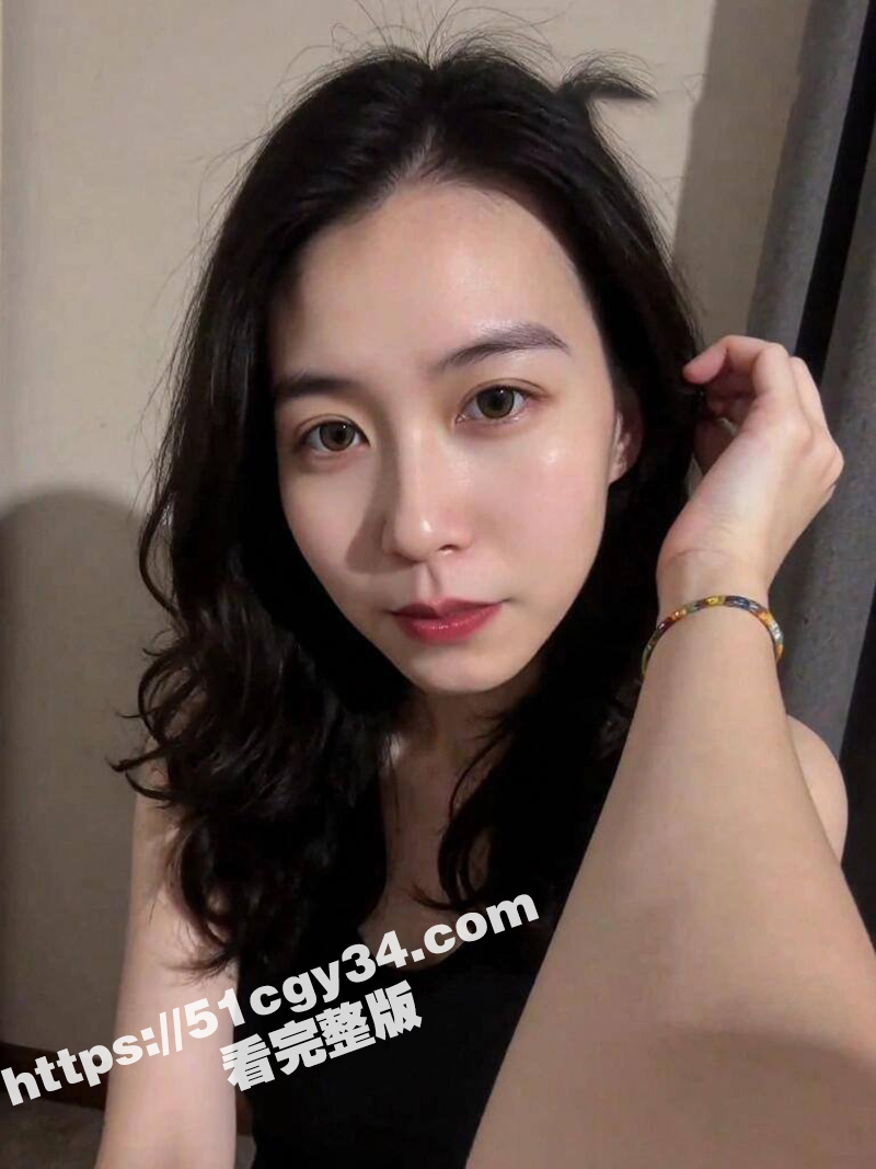高颜值风骚人妻 宴宁相关图片