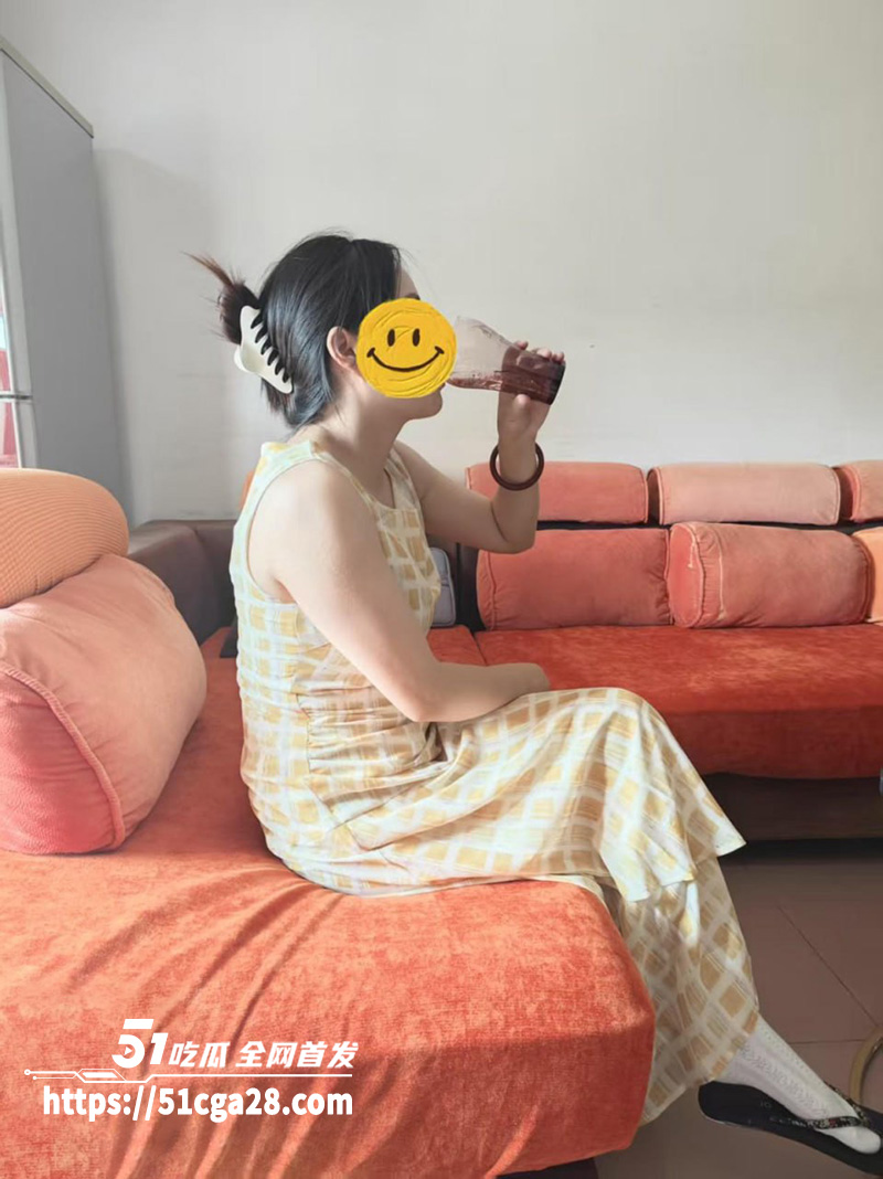 海角乱伦大神 我和我相关图片
